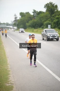 Runner Photo 2039748