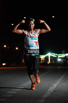 Runner Photo 2039844