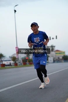 Runner Photo 2039855