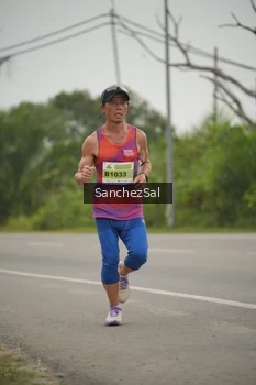 Runner Photo 2039863