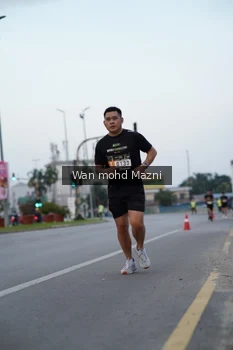 Runner Photo 2039962