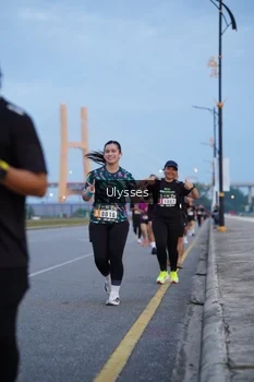 Runner Photo 2039967