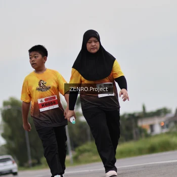 Runner Photo 2039987