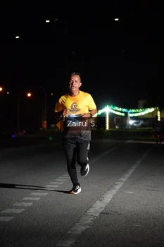 Runner Photo 2040011