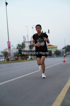 Runner Photo 2040015