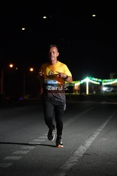 Runner Photo 2040041
