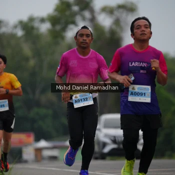 Runner Photo 2040068