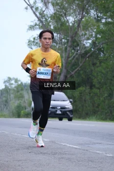 Runner Photo 2040078