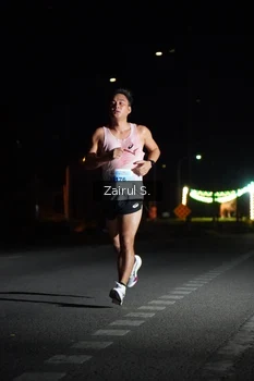 Runner Photo 2040098