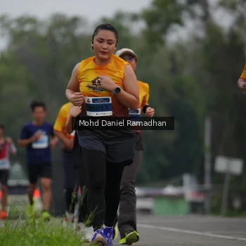 Runner Photo 2040137