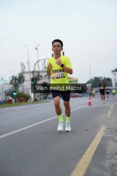 Runner Photo 2040150