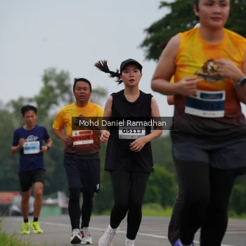 Runner Photo 2040154