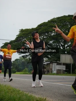 Runner Photo 2040174