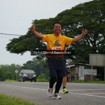 Runner Photo 2040191