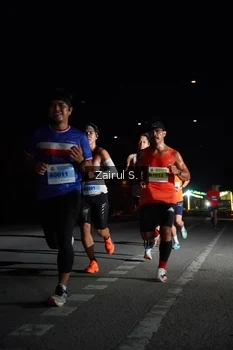 Runner Photo 2040201