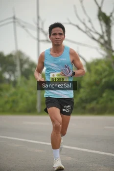 Runner Photo 2040221