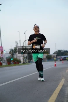 Runner Photo 2040229