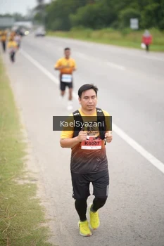 Runner Photo 2040233