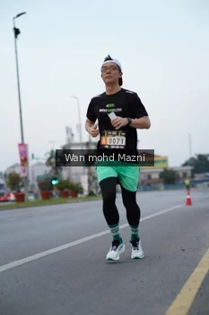Runner Photo 2040246