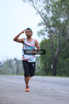 Runner Photo 2040247