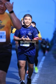 Runner Photo 2040264
