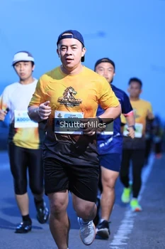 Runner Photo 2040265