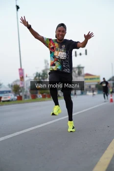 Runner Photo 2040268