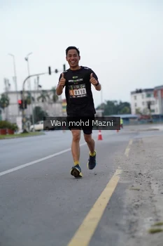 Runner Photo 2040314