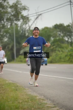 Runner Photo 2040355