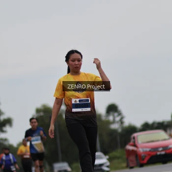 Runner Photo 2040381