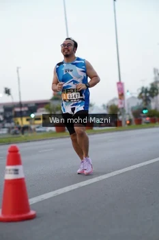 Runner Photo 2040386