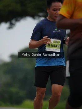Runner Photo 2040406