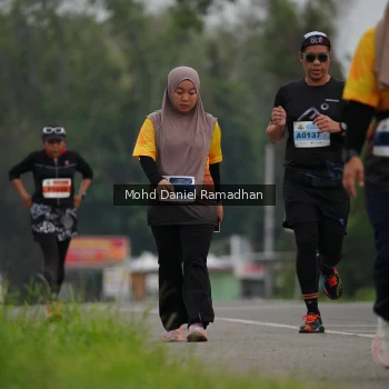 Runner Photo 2040427