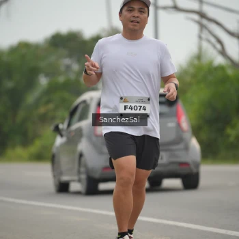 Runner Photo 2040428