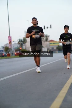Runner Photo 2040429