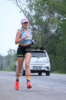 Runner Photo 2040431