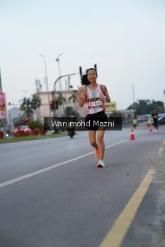 Runner Photo 2040454
