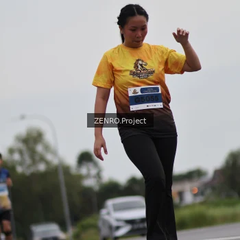 Runner Photo 2040455