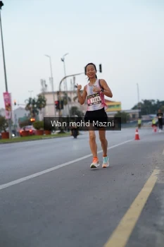 Runner Photo 2040463