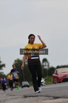 Runner Photo 2040472