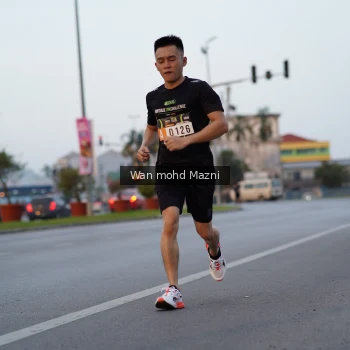 Runner Photo 2040513