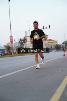Runner Photo 2040573