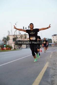 Runner Photo 2040621