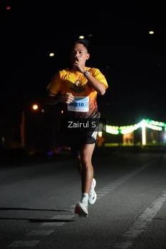 Runner Photo 2040679