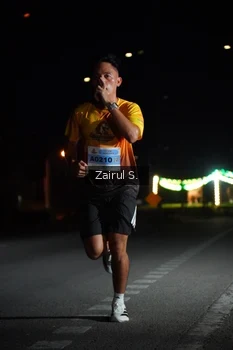 Runner Photo 2040713