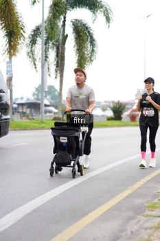Runner Photo 2040718
