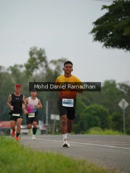 Runner Photo 2040727