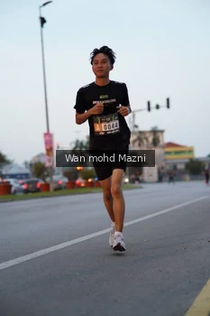 Runner Photo 2040808