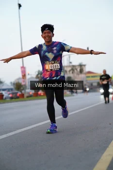 Runner Photo 2040832