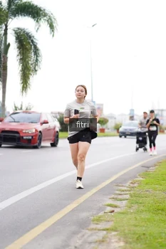 Runner Photo 2040903